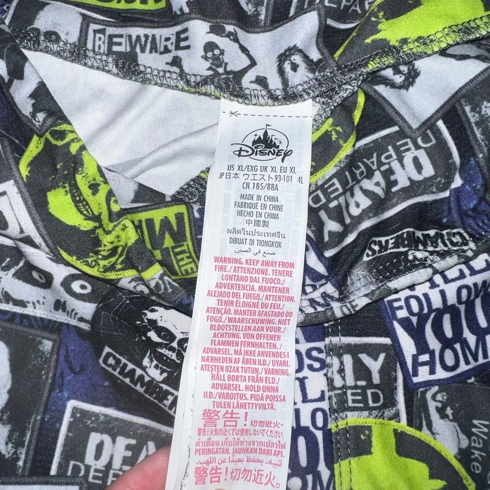 Disney Graphic Leggings in Black, White, and Neon Green XL - Picture 5 of 6